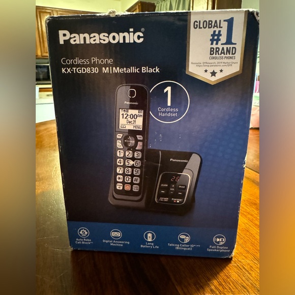 Panasonic cordless phone with base, model KX-TGD830. New in box. - Picture 1 of 9